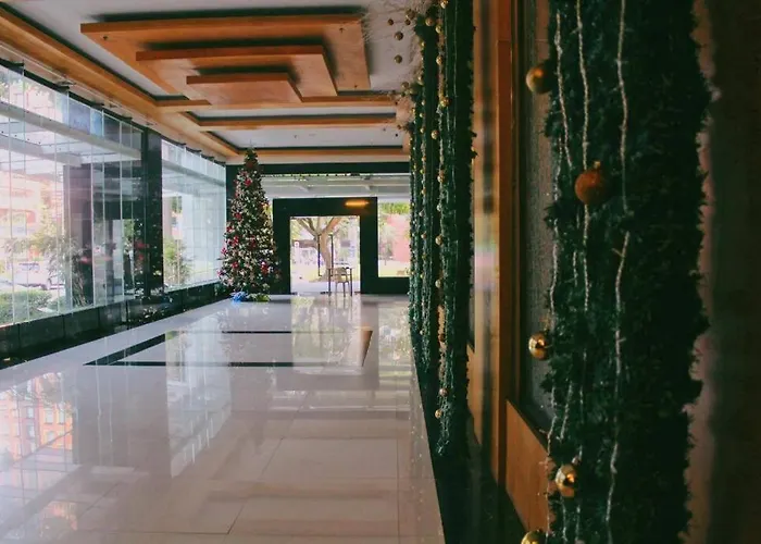 Spacious Appleone Equicom Ayala *