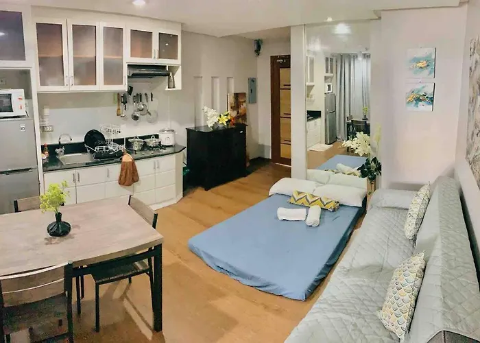 Spacious Appleone Equicom Ayala Apartment *