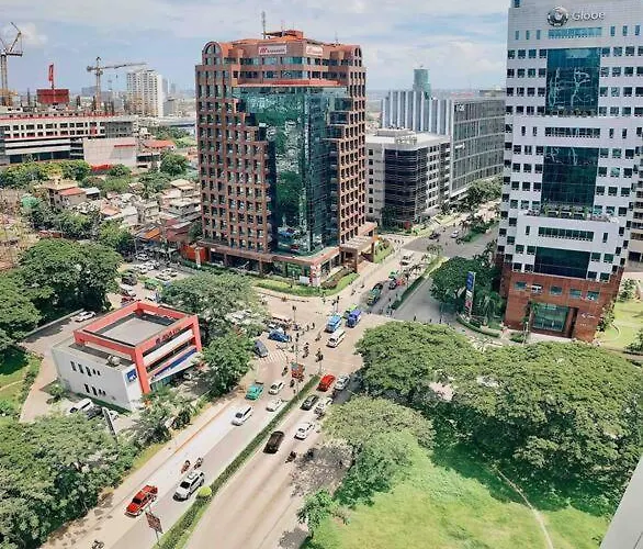 Spacious Appleone Equicom Ayala Apartment